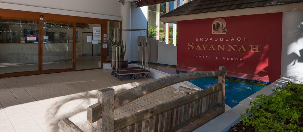 Broadbeach Savannah Resort Extérieur photo