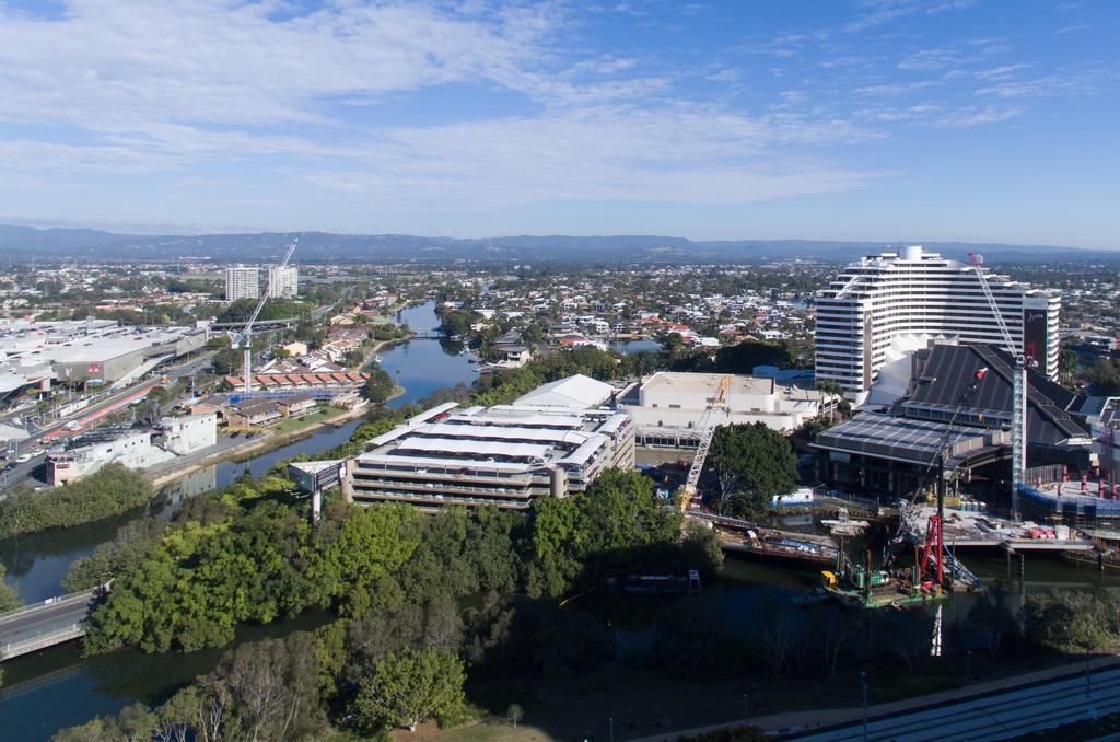 Broadbeach Savannah Resort Extérieur photo